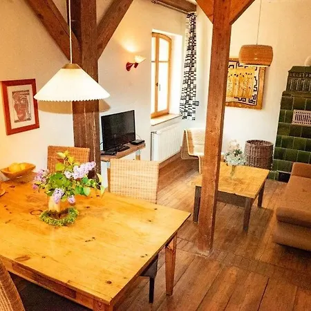 In Mit Grossem Garten By Interhome Lejlighed Haselberg