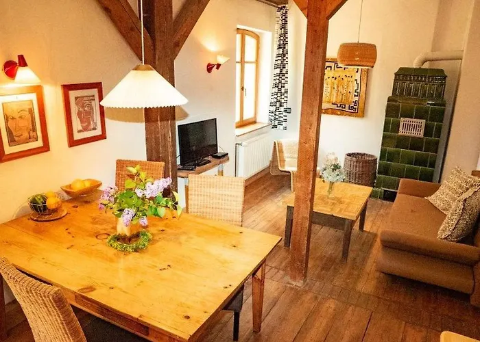 In Mit Grossem Garten By Interhome Apartment Haselberg