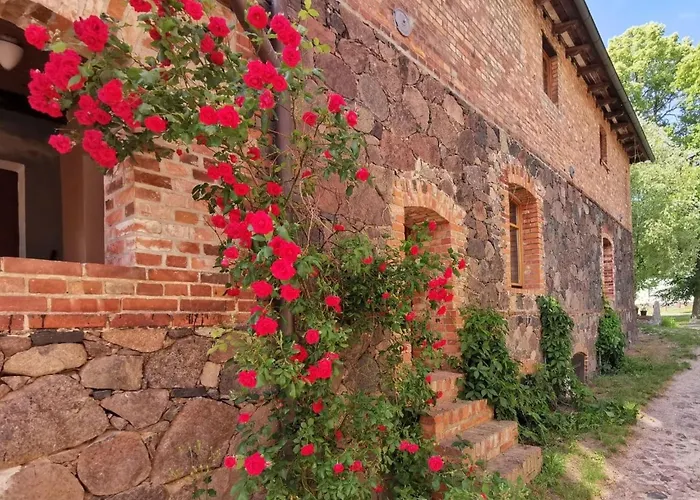 In Mit Grossem Garten By Interhome Haselberg