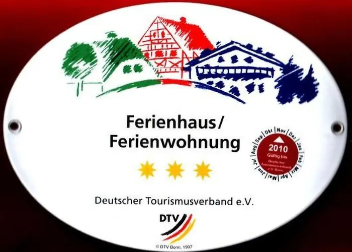 In Mit Grossem Garten By Interhome Lejlighed